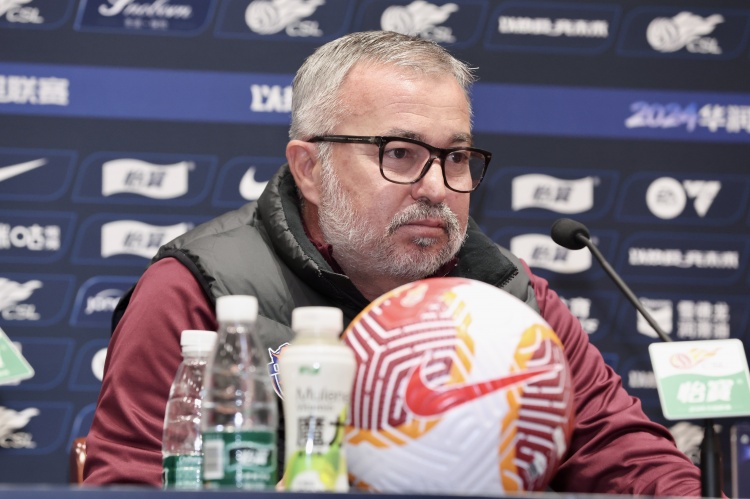 亞森：津門(mén)虎是一個(gè)強(qiáng)大的對(duì)手，我們必須要團(tuán)結(jié)戰(zhàn)斗到最后